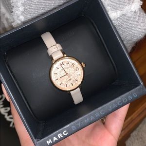 Marc Jacobs rose gold watch 💓